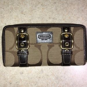 Authentic Coach Signature Zip-Around Medium Wallet